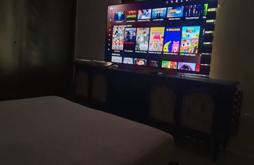 Torreon Apartment | Alojamiento cerca del aeropuerto con alberca