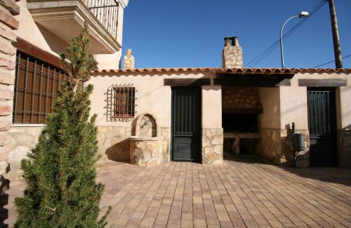 Villalba de la Sierra Apartment | Alojamientos Rurales la Fuente