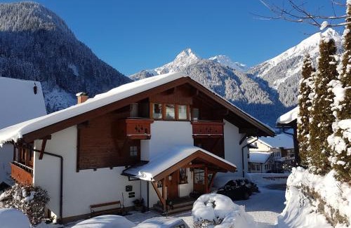 Sankt Gallenkirch Apartment | Alpasella Ferienwohnungen