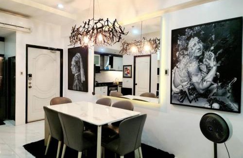 Ermita Night District House | Alpha Grandview Malate Condo 2005