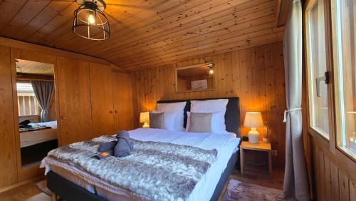 Frutigen Apartment | Alpine Loft, Central, Balcony, Parking, Family,PS5