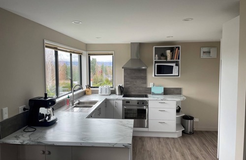 Hanmer Springs House | Alpine Views on Chalet Cres