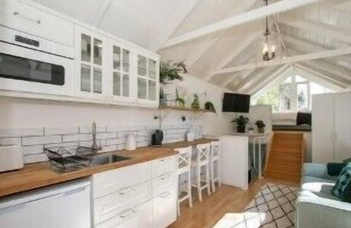 Healesville Apartment | Alsace - Bespoke Tiny Home