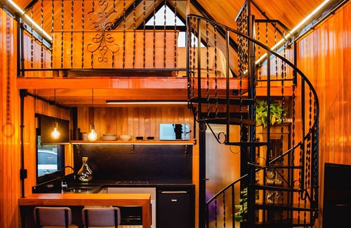 Garibaldi Ski Chalet | Alta Vista Cabanas