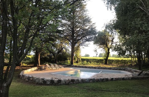 San Carlos Department Cottage | Altamira Lodge a cottage surrounded by vineyards