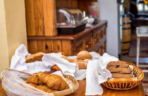 Luderitz Bed & Breakfast | Alte Villa Boutique Hotel