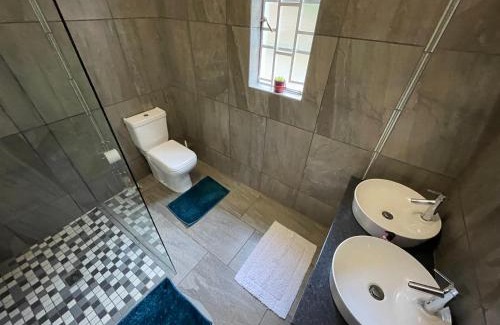 Somerset East House | Altenburgh Accommodation - Apartments