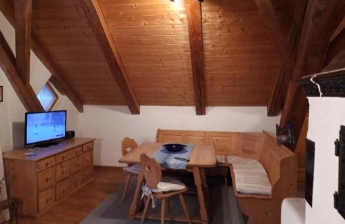 Riedlhutte Apartment | Altes Forsthaus