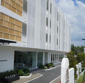 Mae Pa Hotel | Alto Hotel M