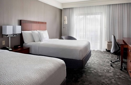 Milford Hotel | Always a Great Idea To Unwind! Close to Dilla Street, w/Pool, Pet-Friendly