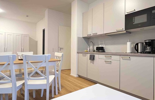 Amberg Apartment | (AM1013) Modern fitter's apartment
