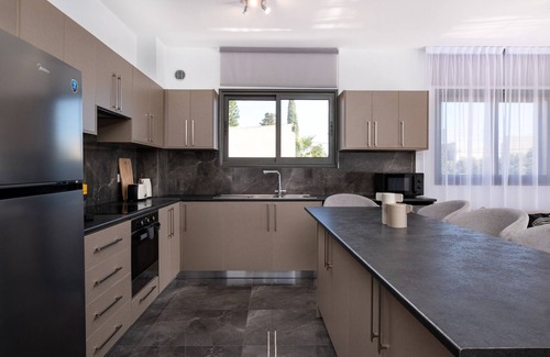 Limassol Apartment | Amalia Court I - Three Bedroom Apartment, Sleeps 6
