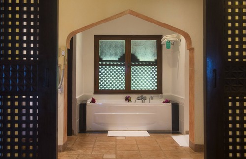 Dar es Salaam Hotel | Amani Beach Resort