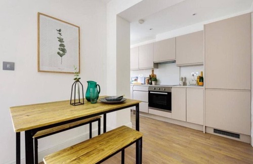 Kidbrooke with Hornfair House | Amazing 3 Bed House 114 Hervey