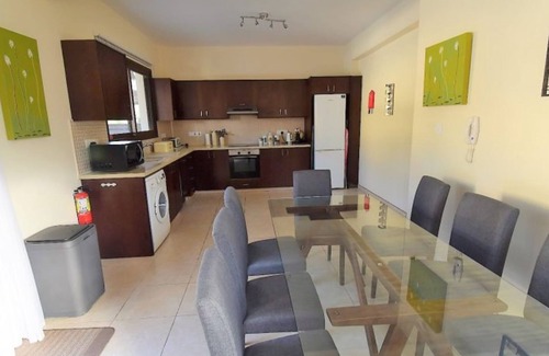 Pissouri Villa | Amazing 4 Bed Villa, Close to the beach, 10m x 5m Pool. Free WIFI