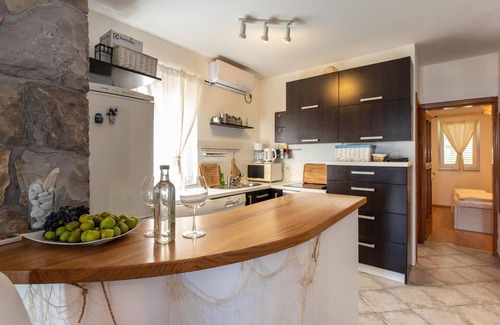 Dobropoljana Apartment | Amazing apartment in Dobropoljana