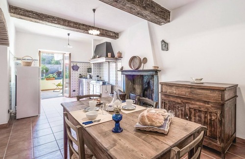 Varese Ligure Apartment | Amazing apartment in Varese Ligure