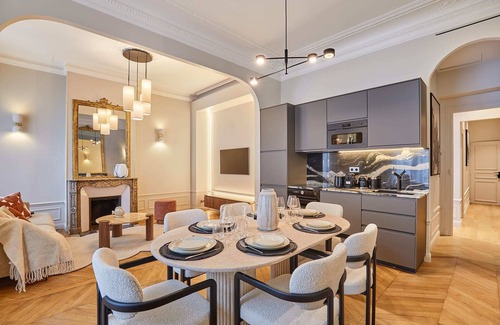 Saint-Germain-des-Pres Apartment | Amazing apartment Saint Germain des Prés with A-C
