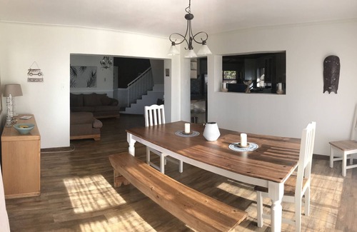 Wavecrest House | Amazing bay views ideal for family groups