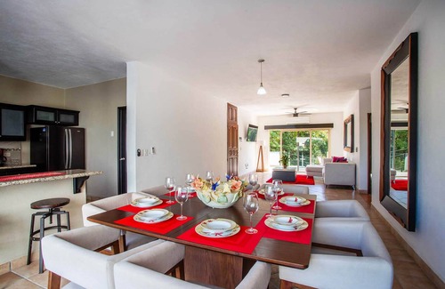 Downtown Puerto Vallarta Condo | Amazing Casa de Caras 3