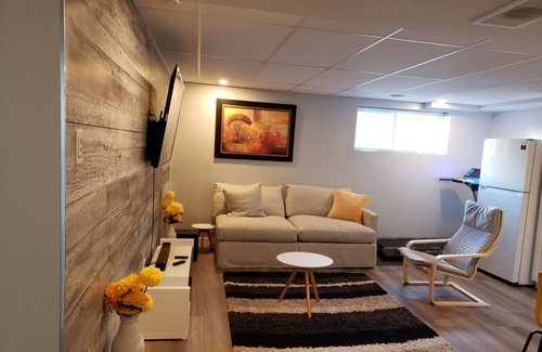Winnipeg House | Amazing Cozy Cove