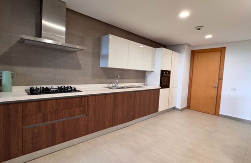 Bourgogne Apartment | Amazing Duplex Front Beach and Mosque Hassan 2