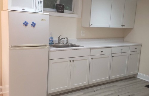 Annandale House | Amazing Escape - 2BD, 1BTH, Basement near DC