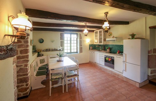Chemilly House | Amazing home in Chemilly
