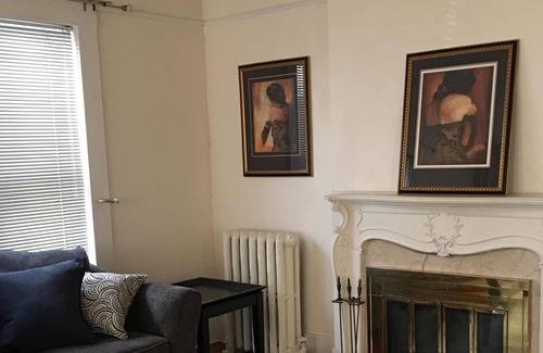 Trenton House | Amazing home in historic Berkeley Square