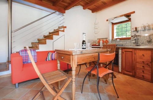 Pieve di Teco House | Amazing home in Pieve di Teco with WiFi