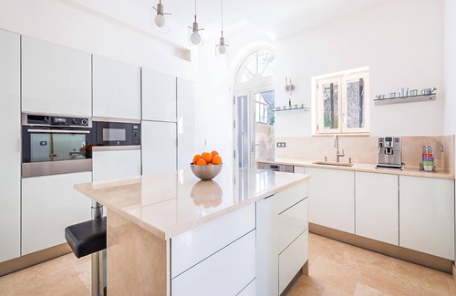 Roujan House | Amazing home in Roujan with outdoor swimming pool