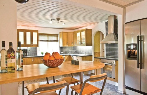 Tranas House | Amazing home in Tranås with sauna