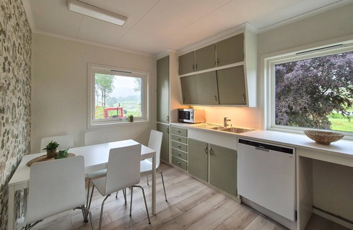 Vindafjord House | Amazing home in Vikebygd with WiFi