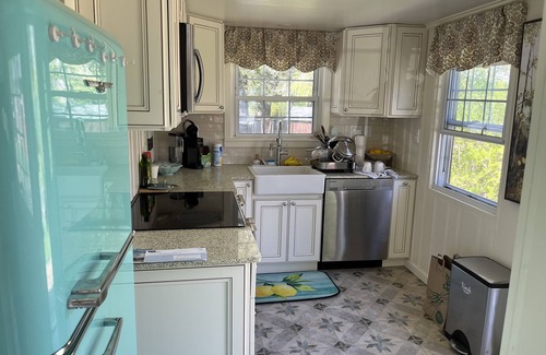 Ashford House | Amazing lake house with everything you need!