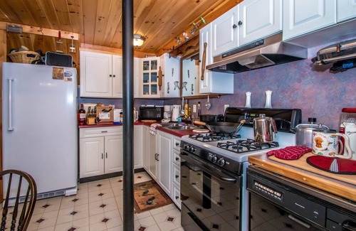 Maidstone House | Amazing large home located at Cricket Cove on Maidstone Lake, Vermont
