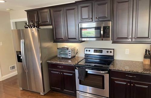 North Hills House | Amazing Location Just Across From North Hills Main