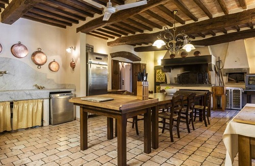 Gattaia Villa | Amazing Medicea Tuscan Villa with p/pool up to 31 guest and large groups
