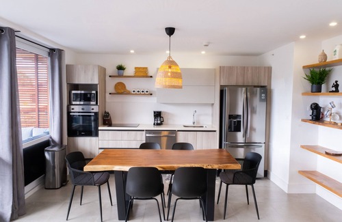 Las Escobas del Venado Apartment | Amazing Blue Venao, Unique & Cozy 2BR Condo — 3 min from the beach!
