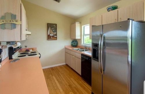 Port Pine Heights House | Amazing Paradise House Canal Front with access to Atlantic and Gulf.