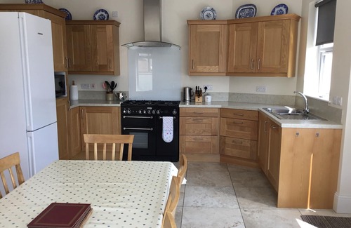 Portstewart House | Amazing Sea views. Central location. Overlooking Portstewart Old Course.