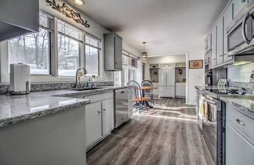 Drewsville House | Amazing Views, Skiing Nearby and Amenities Galore!