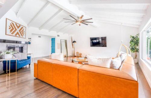 Solana Beach House | Amazing Views with Heated Pool and Jacuzzi Near Beach