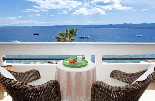 Bol Apartment | Amazing Waterfront Apartments
