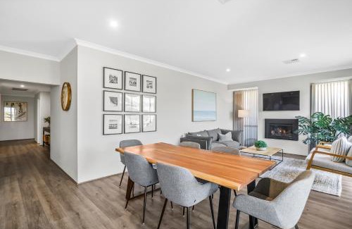 Eglinton House | Amberton Beachs Little Paradise By Swan Bnb