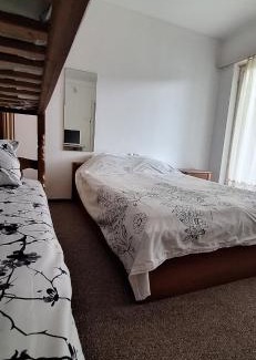 Kosovo Apartment | Ambient