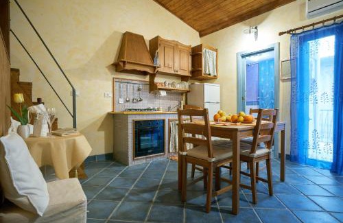 Sant'Agata di Militello Apartment | Ambra di mare
