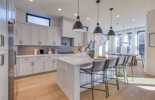 Windsor Park House | Amenities! Pool, Hot Tub, Theater, Outdoor kitchen, Pool House