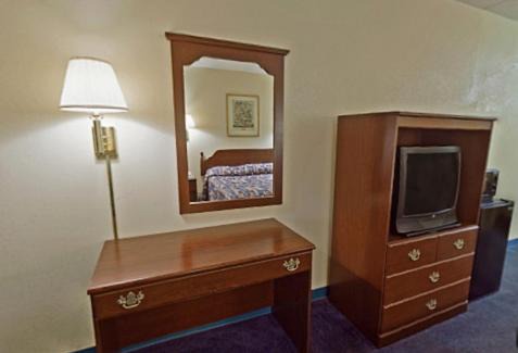 Leeds Hotel | America's Inn - Leeds