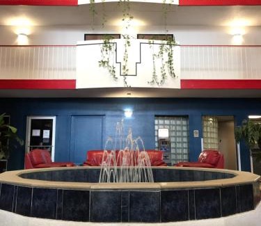 Kansas City Hotel | American Inn Kansas City, KS