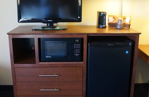Fort Dodge Hotel | AmericInn by Wyndham Fort Dodge